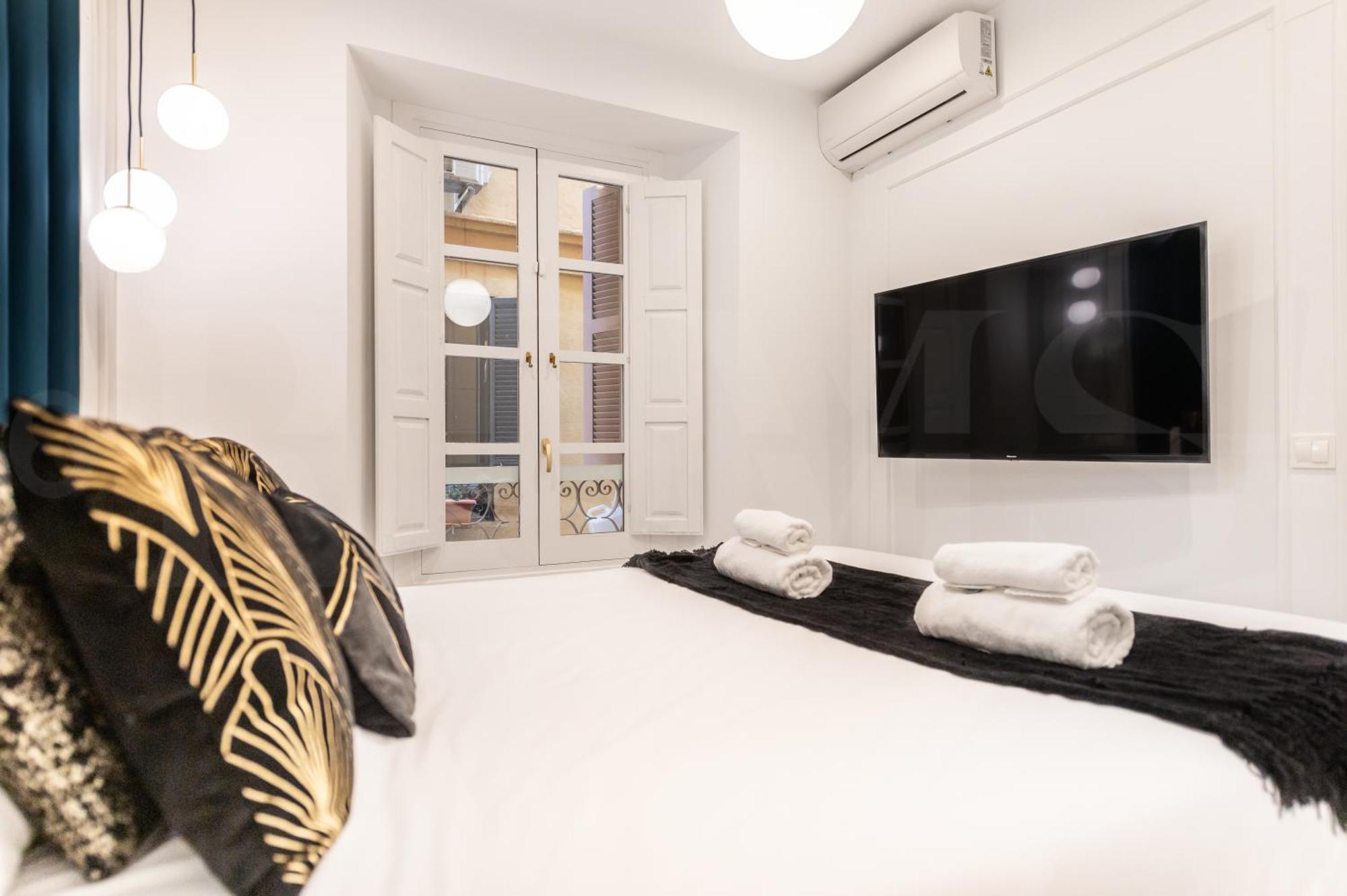 Glamorous Flat In The Heart Of Malaga By Rems 외부 사진